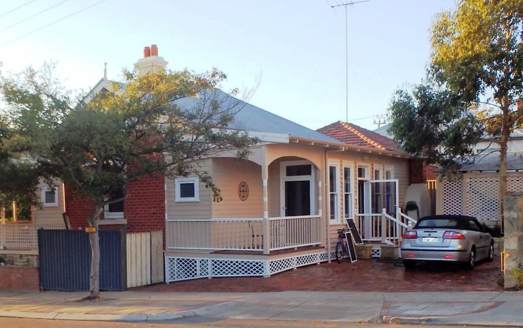 פרמנטל Hamptons Inn Bed & Breakfast מראה חיצוני תמונה