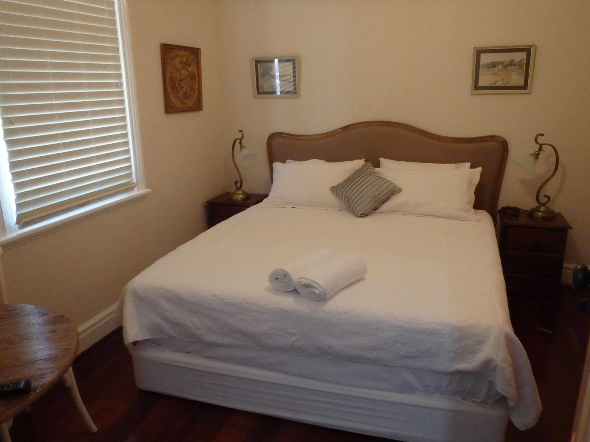 פרמנטל Hamptons Inn Bed & Breakfast מראה חיצוני תמונה
